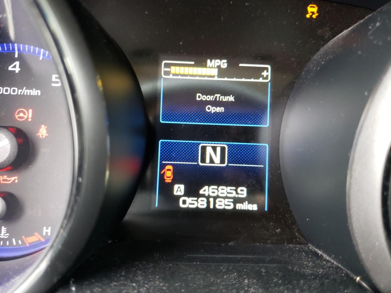 Photo 8 from auction – 2018 SUBARU LEGACY 2.5 with VIN 4S3BNAC63J3043506