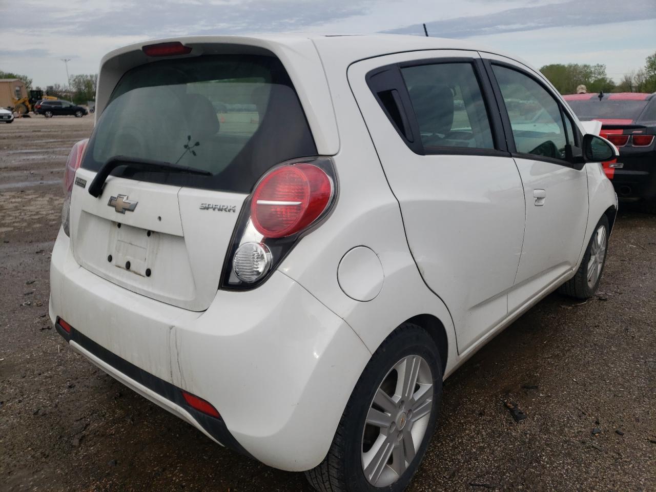 Photo 4 from auction – 2014 CHEVROLET SPARK LS with VIN KL8CA6S92EC462891