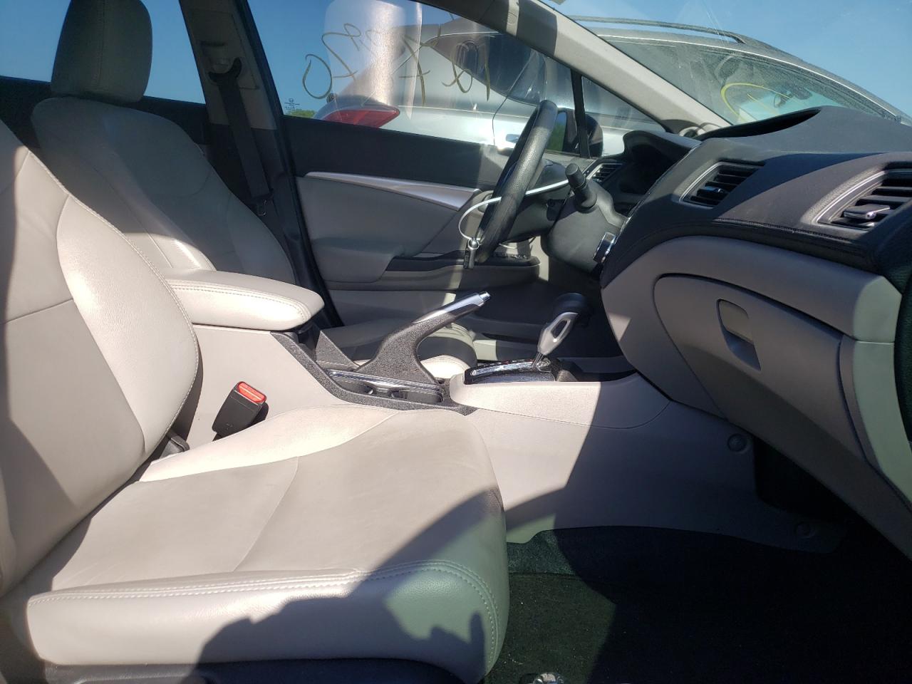 Photo 5 from auction – 2015 HONDA CIVIC EX with VIN 19XFB2F87FE231359