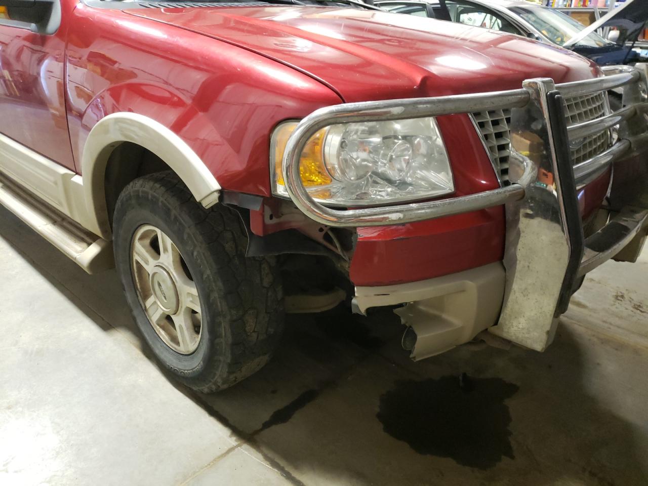 Photo 9 from auction – 2005 FORD EXPEDITION with VIN 1FMFU18515LA22014