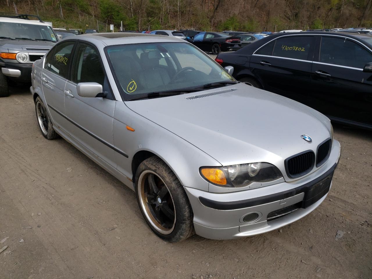 BMW 330 XI 2005 with VIN WBAEW53475PN37539 - Photo from auction