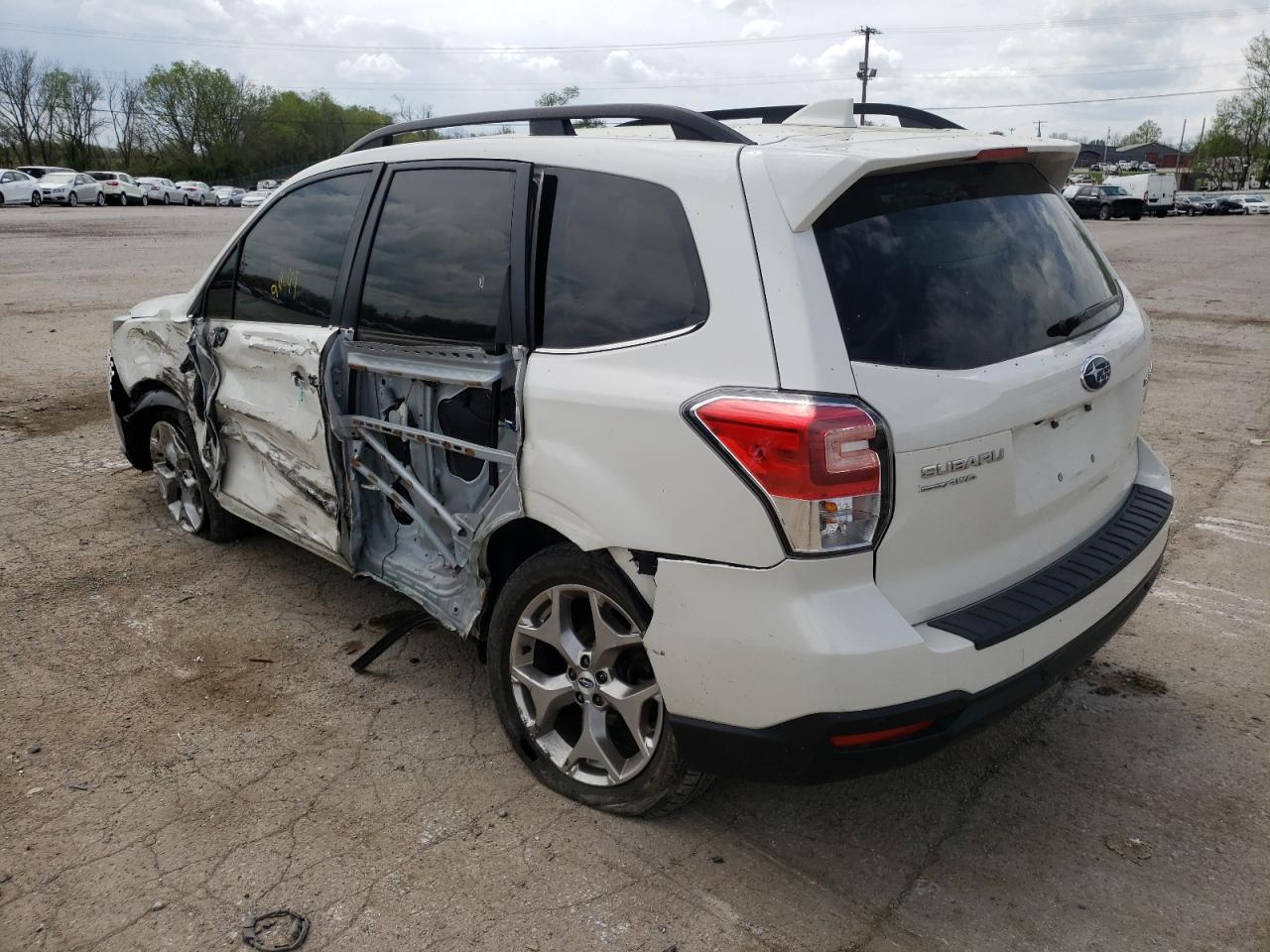 Photo 3 from auction – 2018 SUBARU FORESTER 2 with VIN JF2SJAWC9JH500109