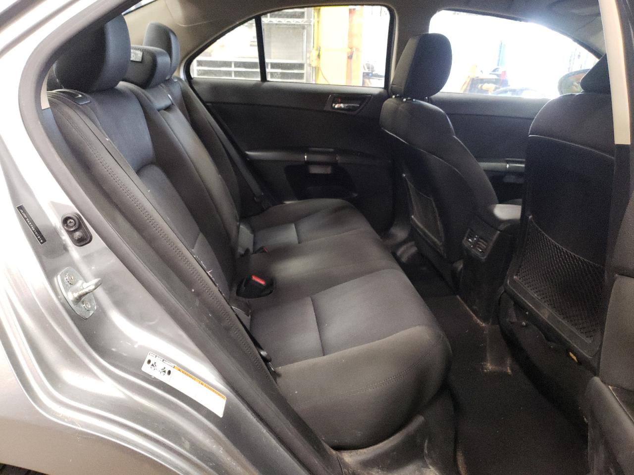 Photo 6 from auction – 2010 SUZUKI KIZASHI SE with VIN JS2RF9A37A6101219