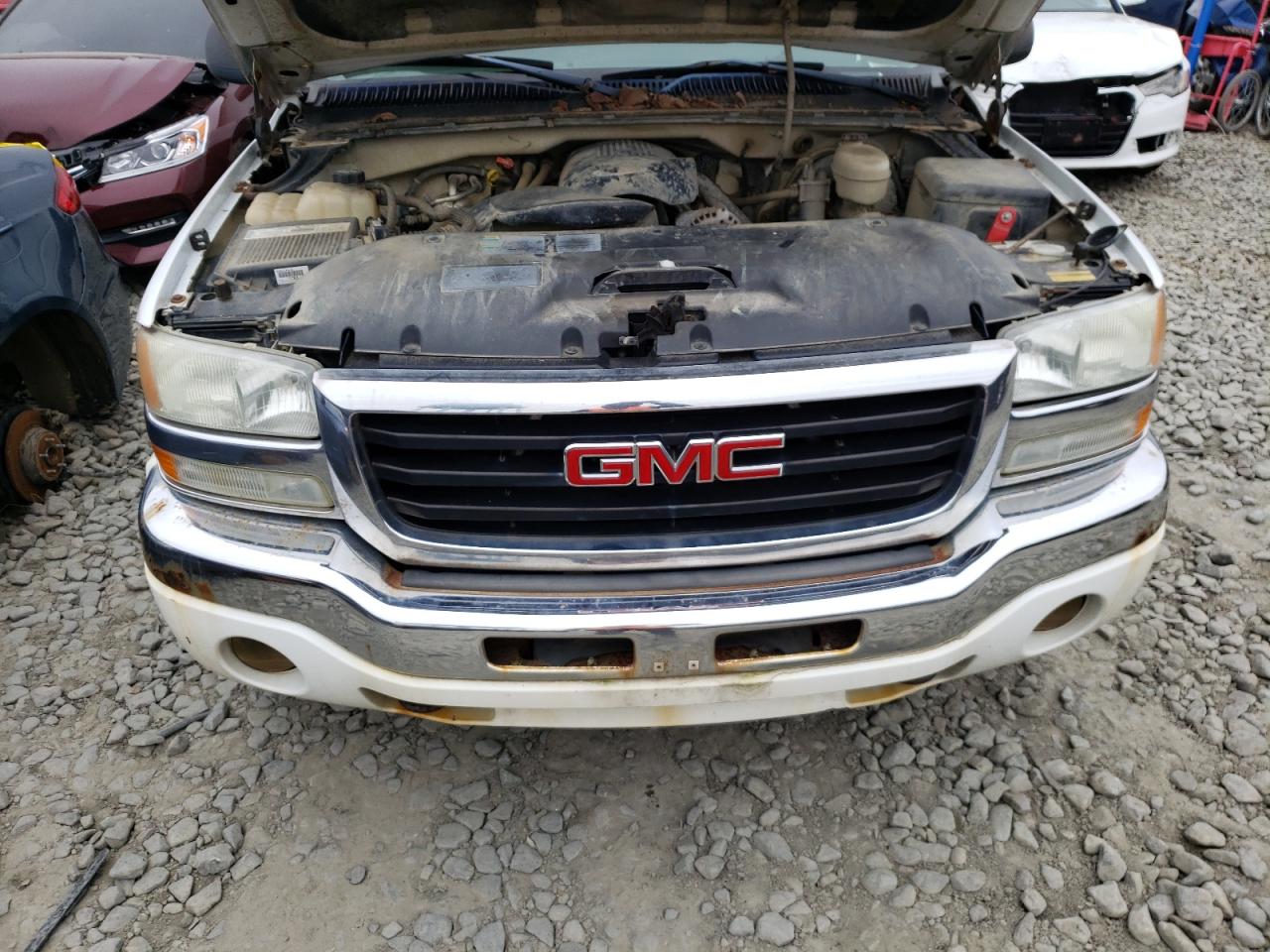 Photo 7 from auction – 2003 GMC NEW SIERRA with VIN 1GTEK19T23E156082