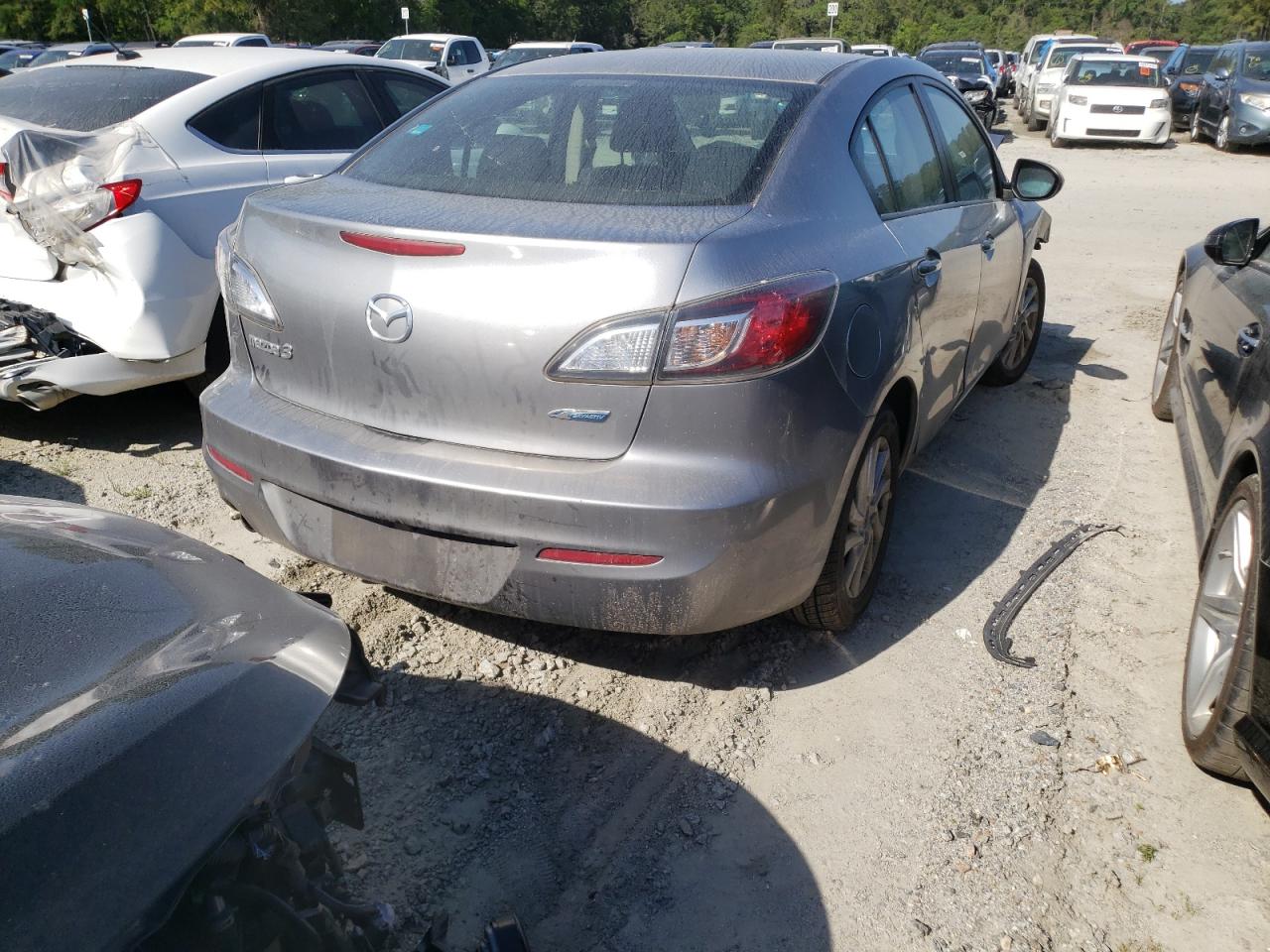 Photo 4 from auction – 2012 MAZDA 3 I with VIN JM1BL1V77C1607202