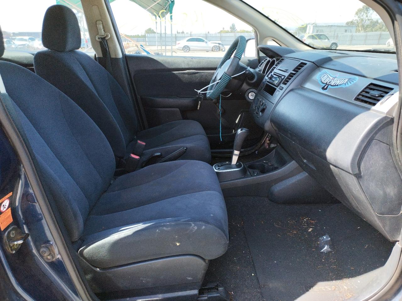 Photo 5 from auction – 2007 NISSAN VERSA with VIN 3N1BC13E07L361886