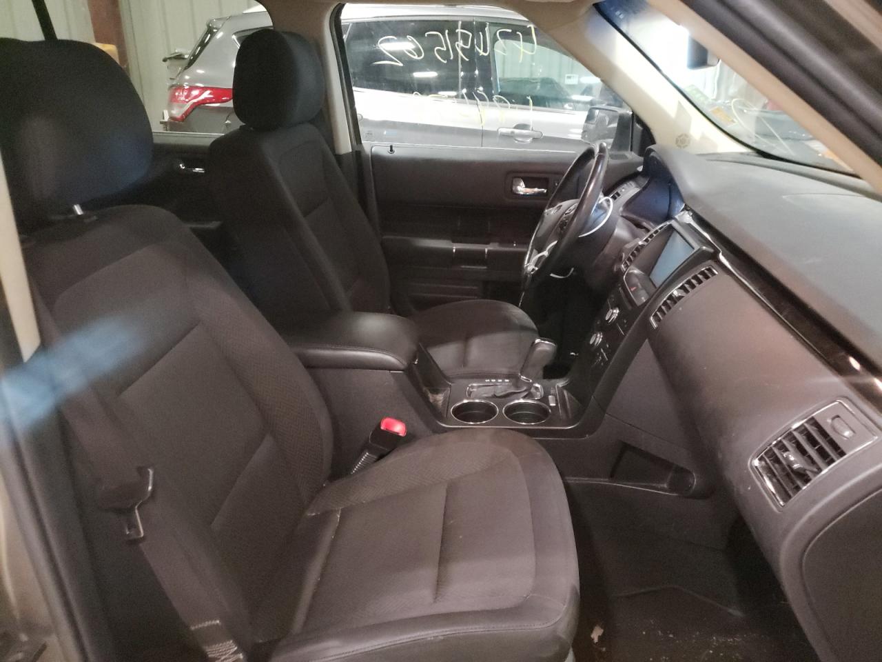 Photo 5 from auction – 2014 FORD FLEX SEL with VIN 2FMGK5C84EBD09270