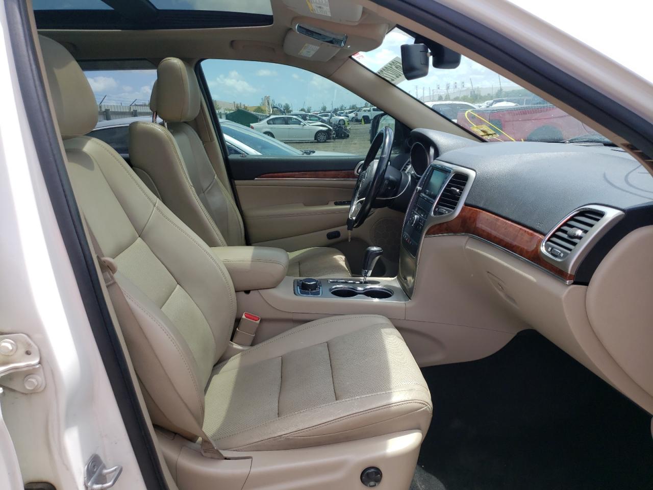 Photo 5 from auction – 2011 JEEP GRAND CHER with VIN 1J4RR5GT0BC603567