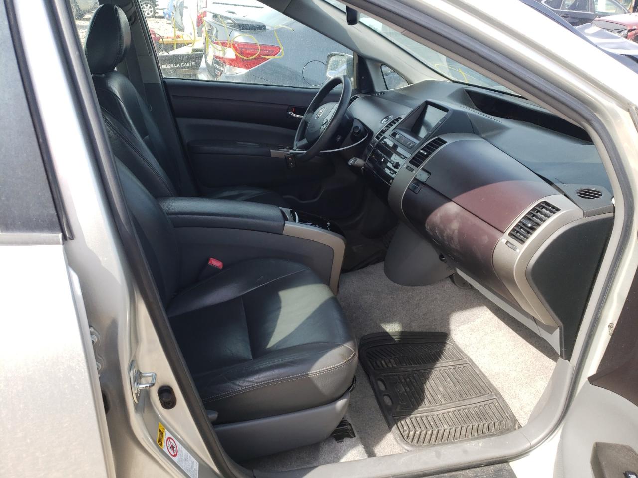 Photo 5 from auction – 2005 TOYOTA PRIUS with VIN JTDKB20UX57056768