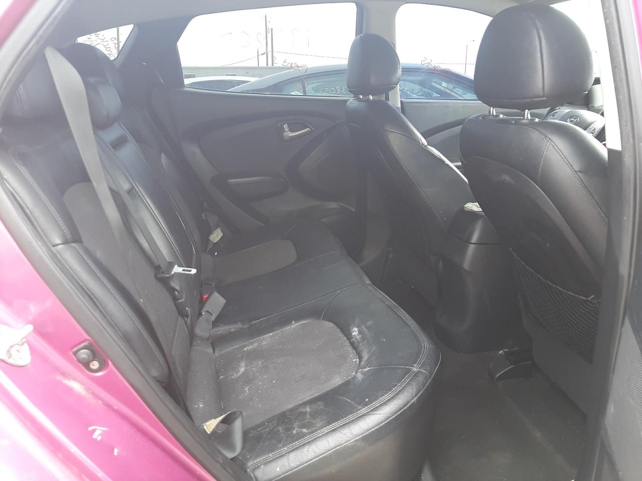 Photo 6 from auction – 2011 HYUNDAI TUCSON GLS with VIN KM8JU3AC2BU207550