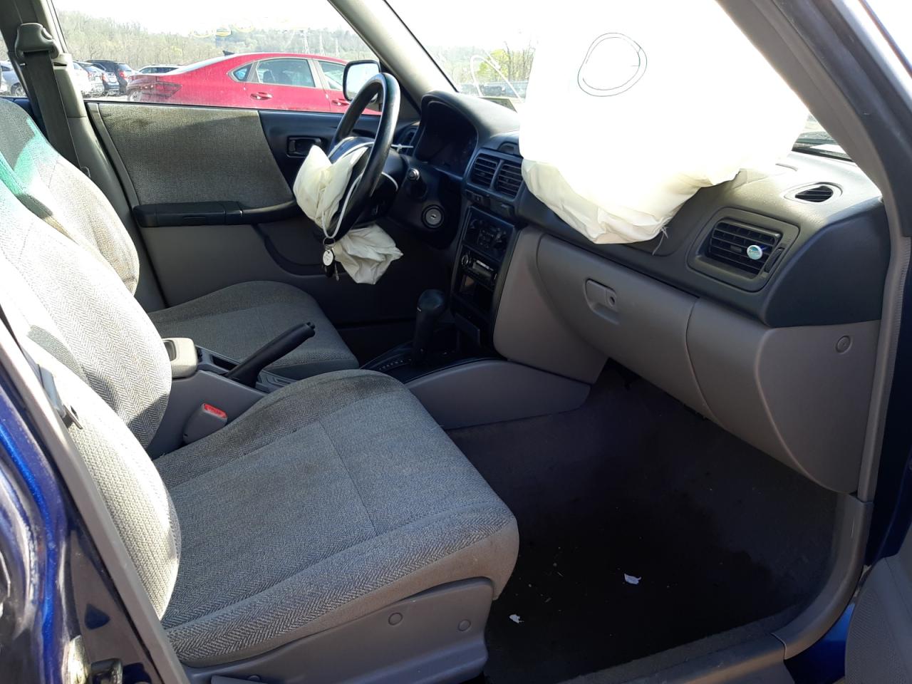 Photo 5 from auction – 2002 SUBARU FORESTER L with VIN JF1SF63592H757068