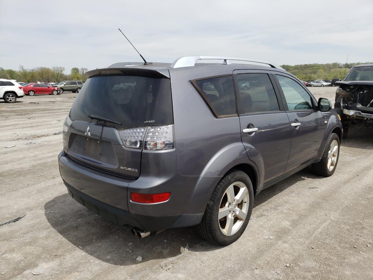 Photo 4 from auction – 2008 MITSUBISHI OUTLANDER with VIN JA4MT41X58Z013680