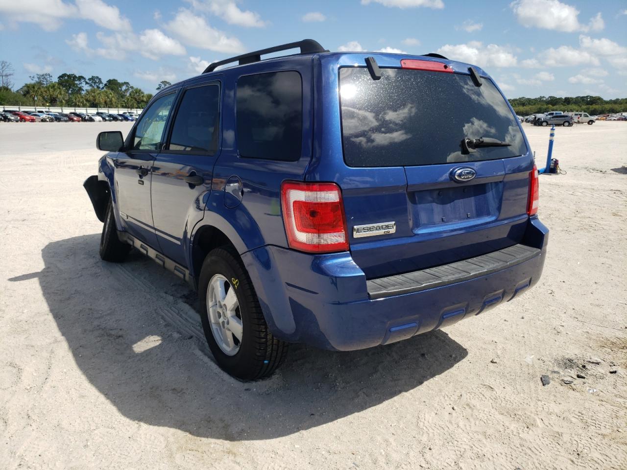 Zdjęcie 13 z aukcji – 2008 FORD ESCAPE XLT z VIN 1FMCU03Z08KD85387