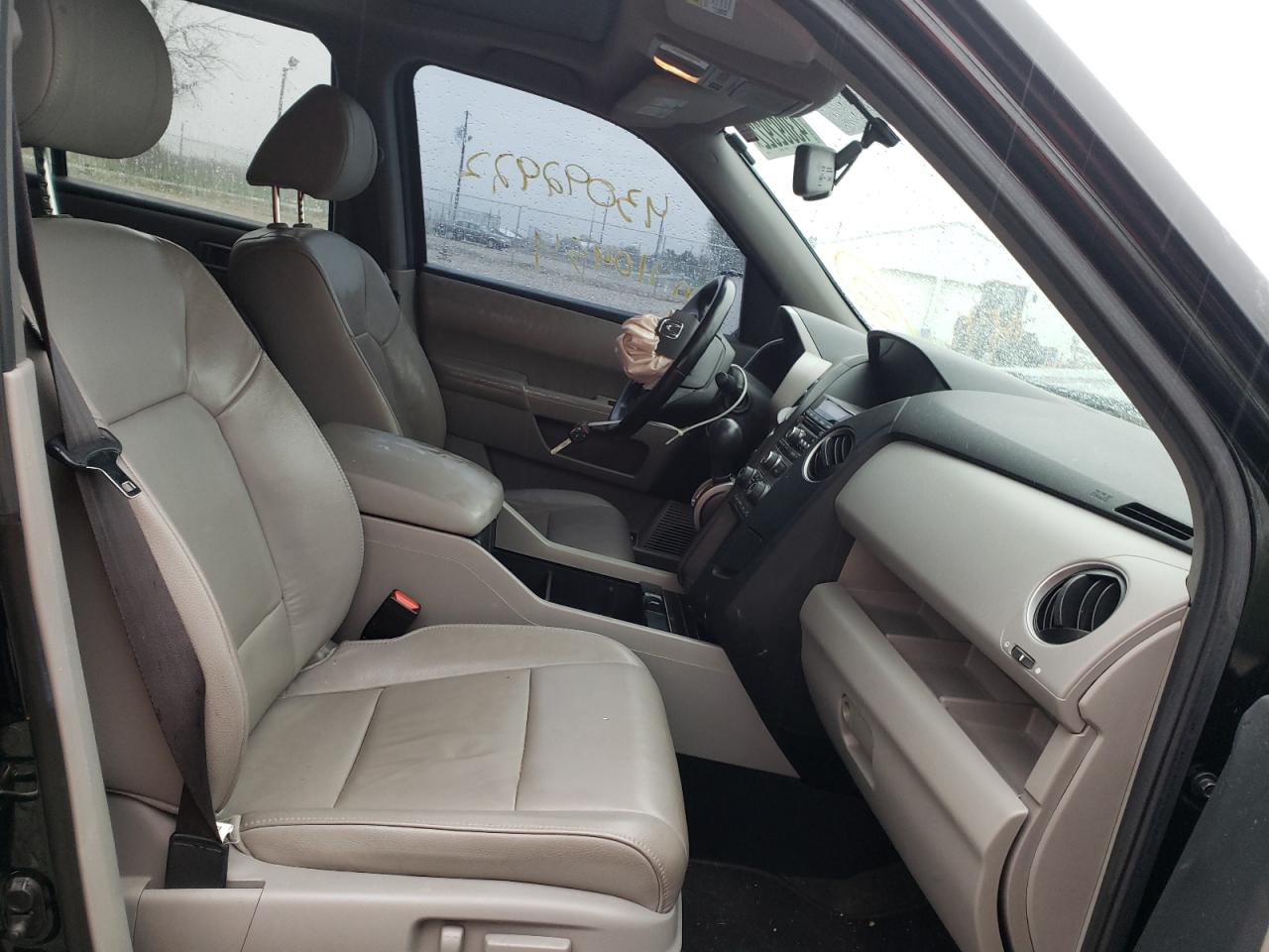 Photo 5 from auction – 2013 HONDA PILOT EXL with VIN 5FNYF4H58DB083919