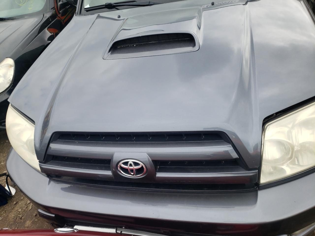 Photo 7 from auction – 2004 TOYOTA 4RUNNER SR with VIN JTEBU14R440043608