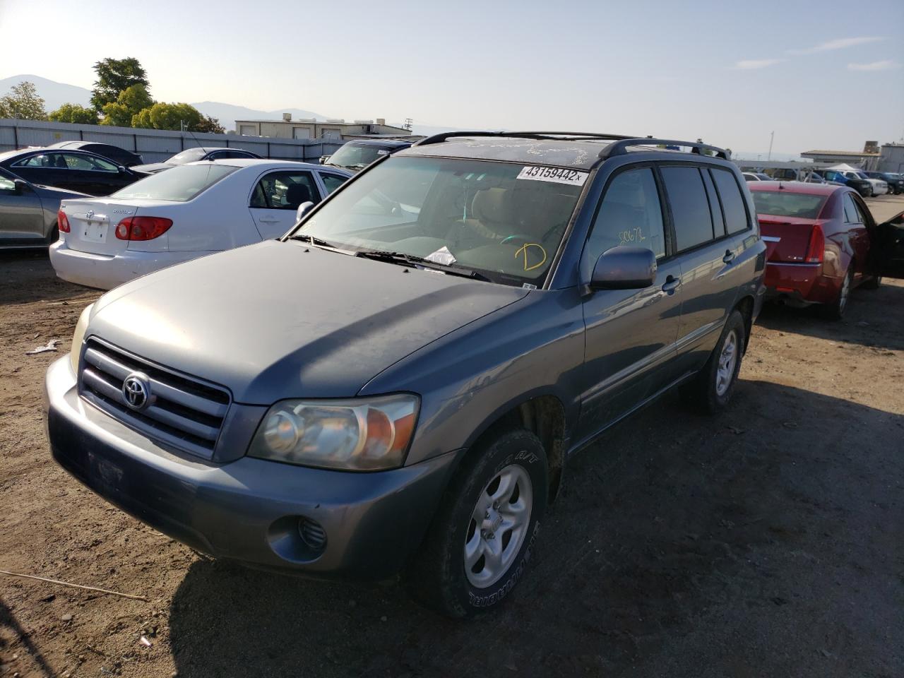 Photo 2 from auction – 2006 TOYOTA HIGHLANDER with VIN JTEGD21A360143910