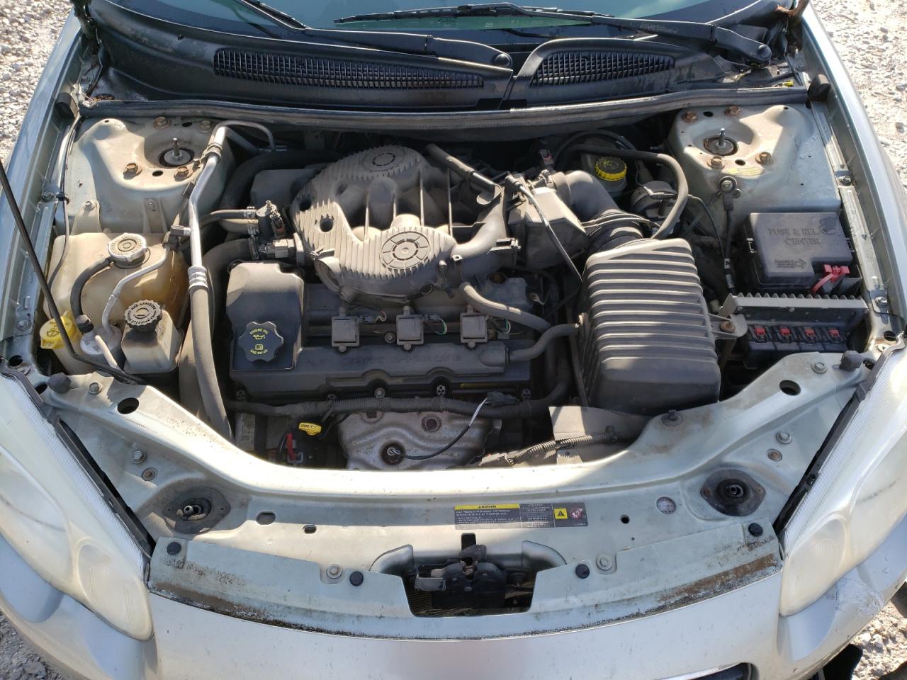 Photo 7 from auction – 2005 CHRYSLER SEBRING LI with VIN 1C3EL66R75N693038