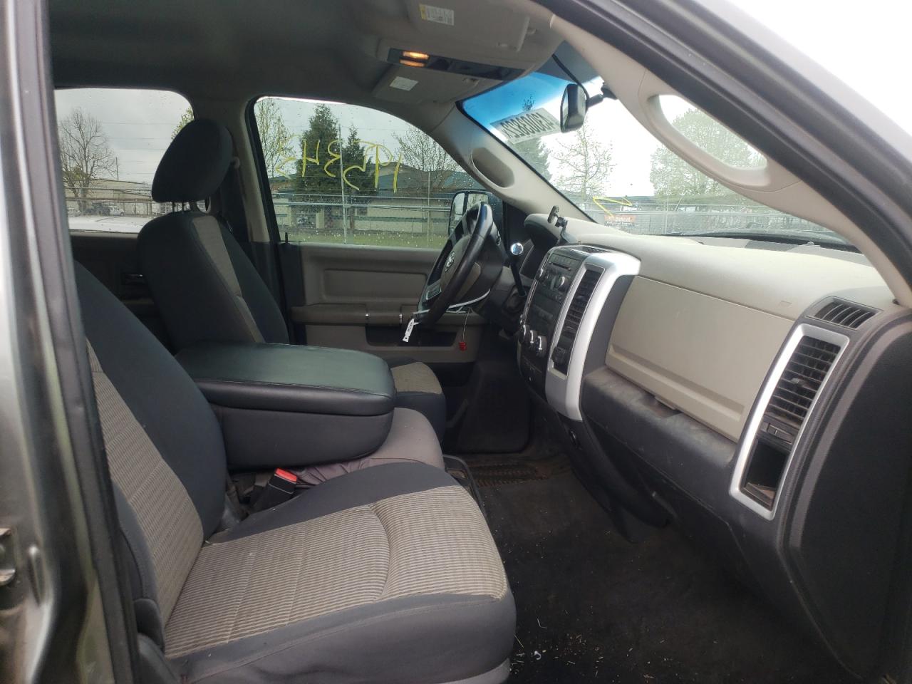 Photo 5 from auction – 2010 DODGE RAM 3500 with VIN 3D73Y3CL9AG177453