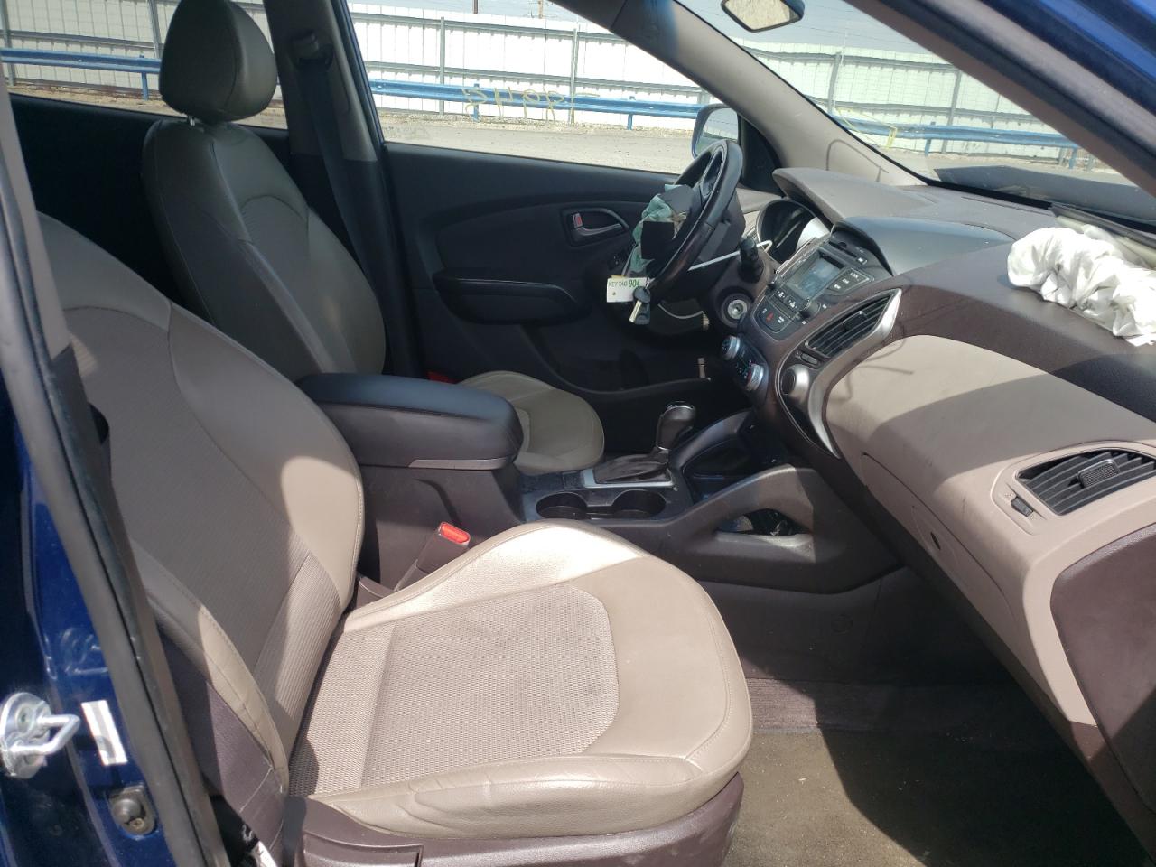 Photo 5 from auction – 2015 HYUNDAI TUCSON LIM with VIN KM8JUCAG7FU022001