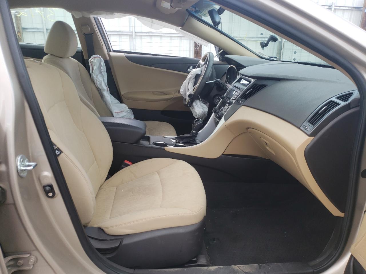 Photo 5 from auction – 2012 HYUNDAI SONATA GLS with VIN 5NPEB4ACXCH321499