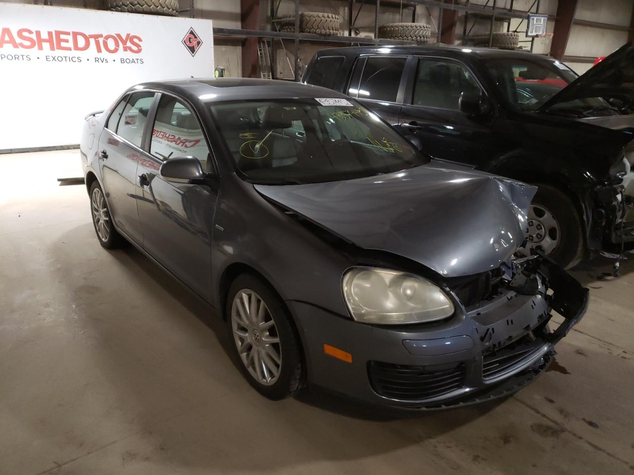 VOLKSWAGEN JETTA WOLF 2008 with VIN 3VWRJ71K38M184868 - Photo from auction
