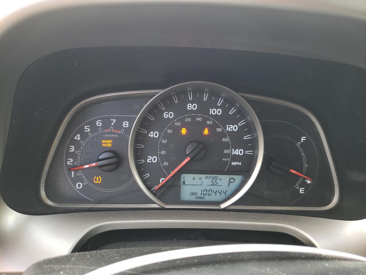 Photo 8 from auction – 2015 TOYOTA RAV4 XLE with VIN JTMRFREV9FD116930