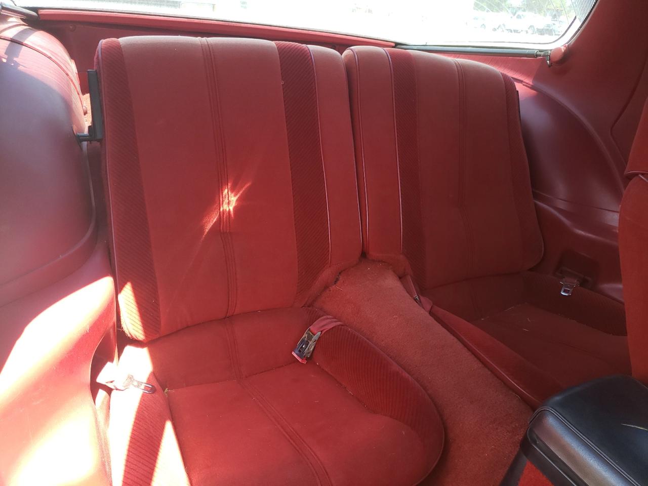Photo 6 from auction – 1985 CHEVROLET CAMARO with VIN 1G1FP87F3FL458887