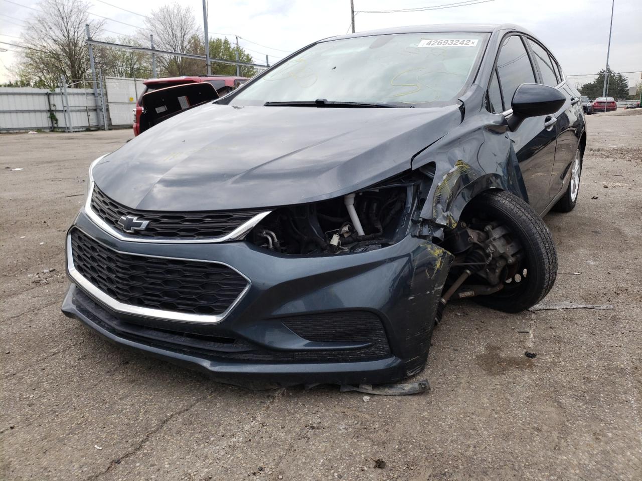 Photo 9 from auction – 2018 CHEVROLET CRUZE LT with VIN 3G1BE6SM5JS554196