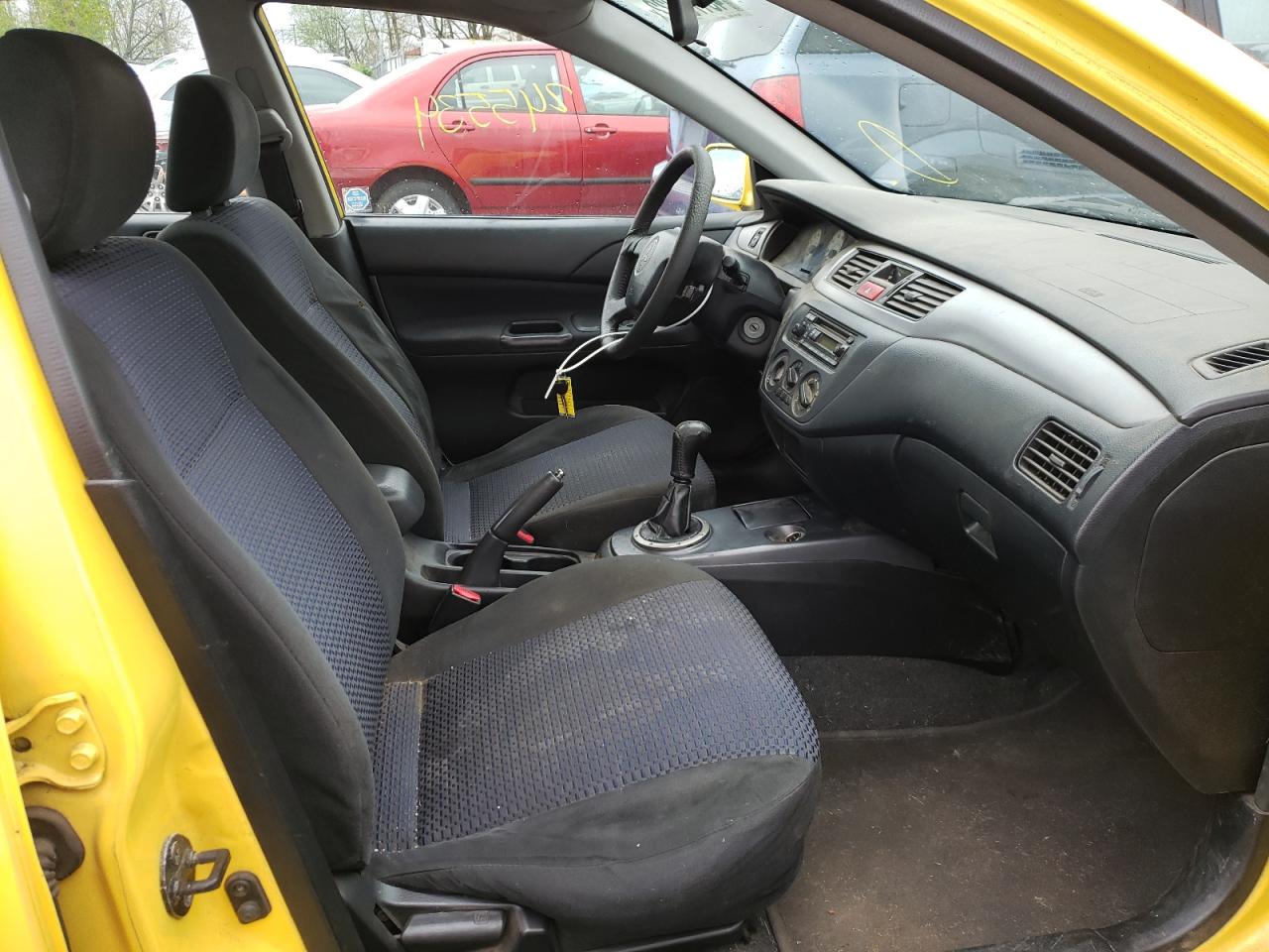Photo 5 from auction – 2002 MITSUBISHI LANCER OZ with VIN JA3AJ86E22U040237