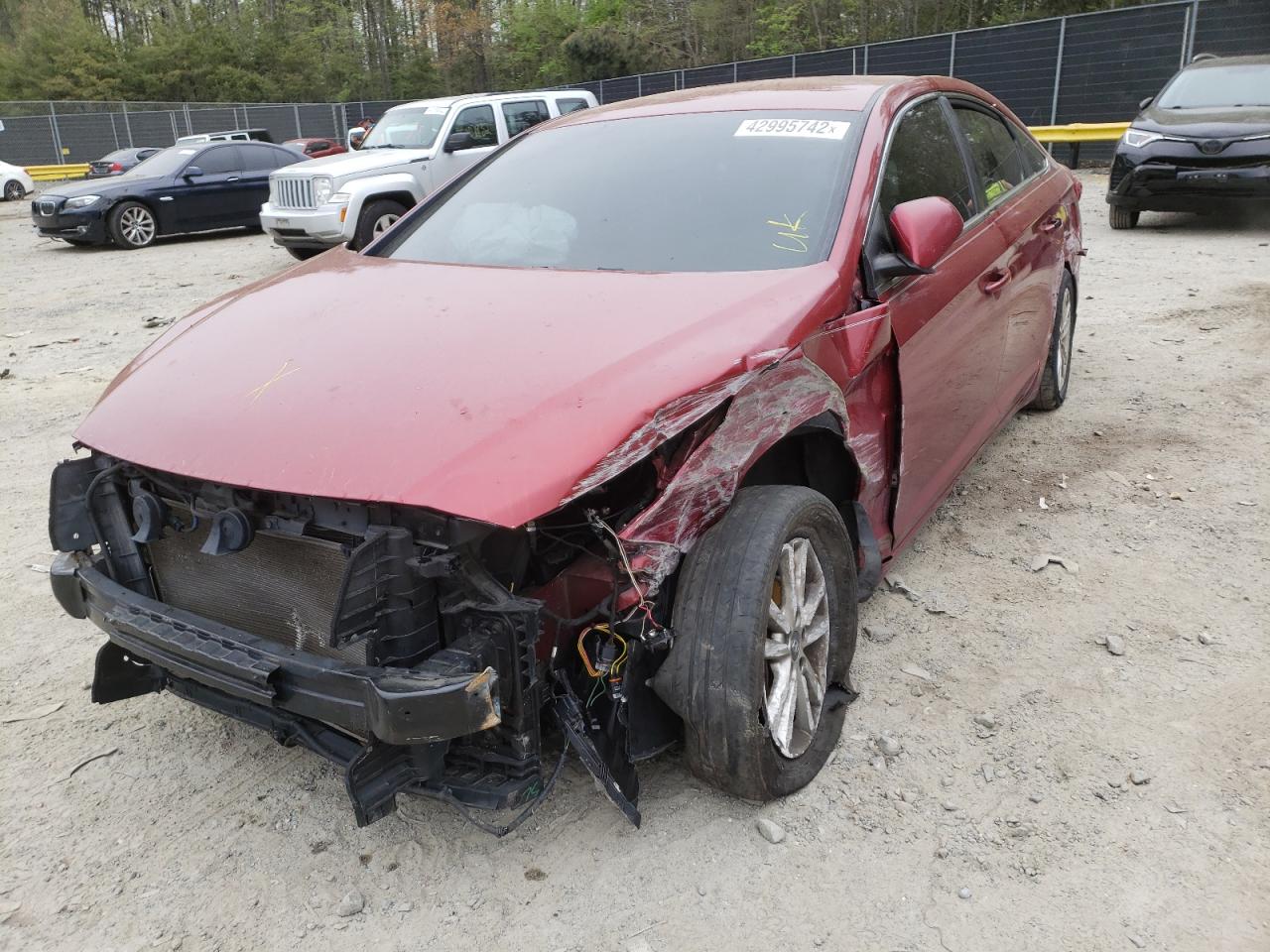 Photo 2 from auction – 2016 HYUNDAI SONATA SE with VIN 5NPE24AF6GH312203