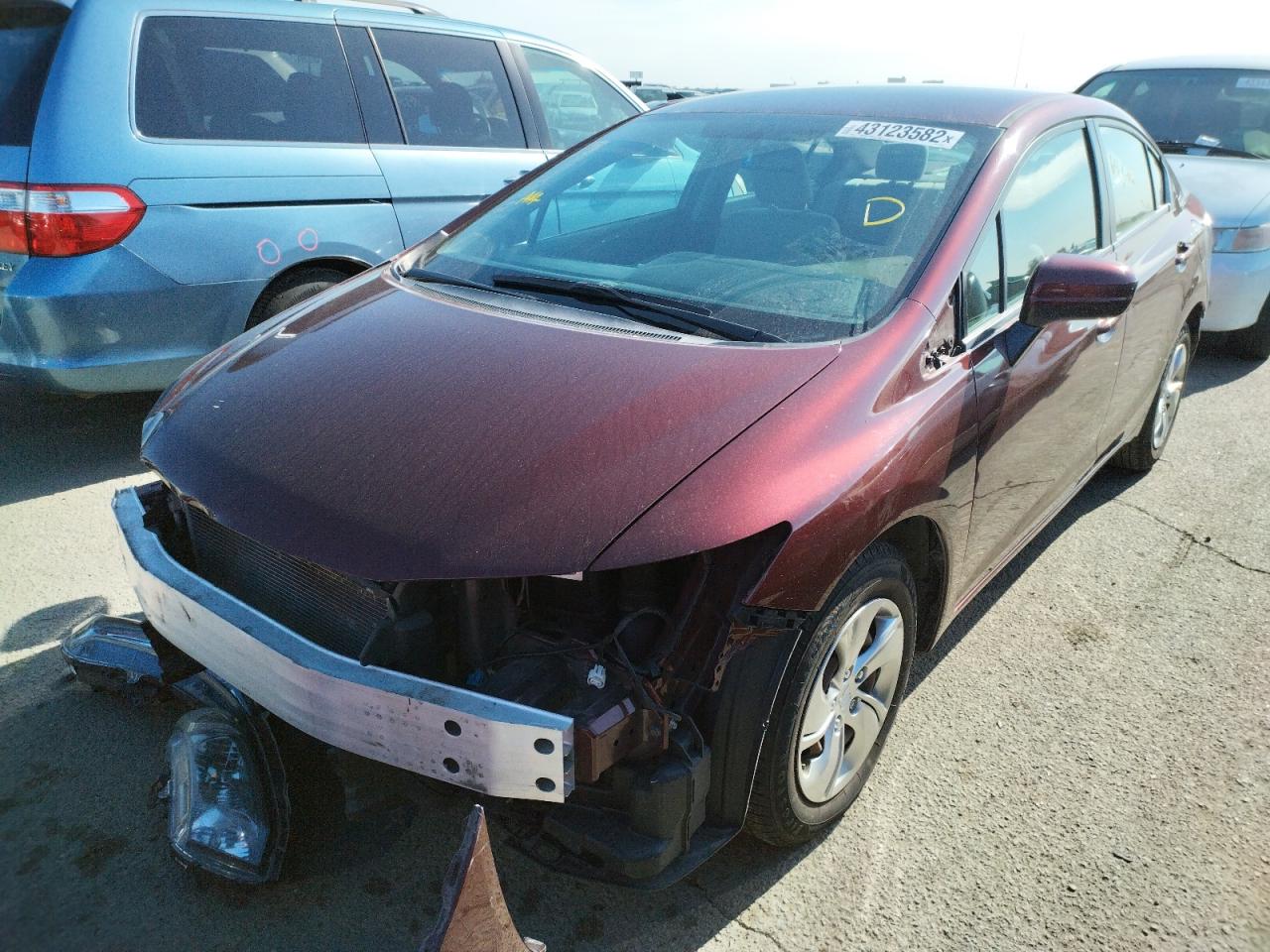 صورة رقم 2 من المزاد - 2014 HONDA CIVIC LX مع VIN 19XFB2F5XEE246071