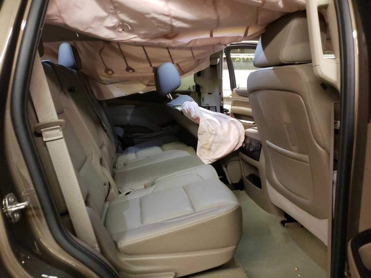 Photo 6 from auction – 2016 GMC YUKON SLT with VIN 1GKS2BKC6GR183968