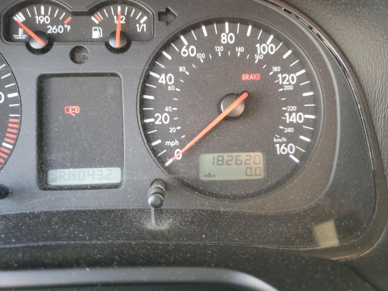Photo 8 from auction – 2002 VOLKSWAGEN JETTA GLS with VIN 3VWSE69M82M038754
