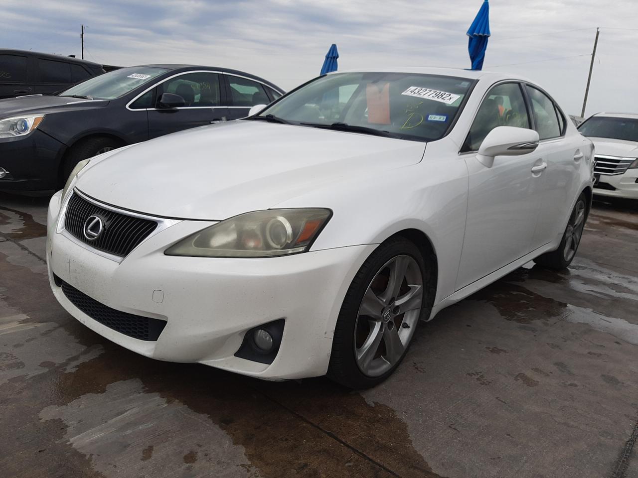 Photo 2 from auction – 2011 LEXUS IS 250 with VIN JTHBF5C26B5141578