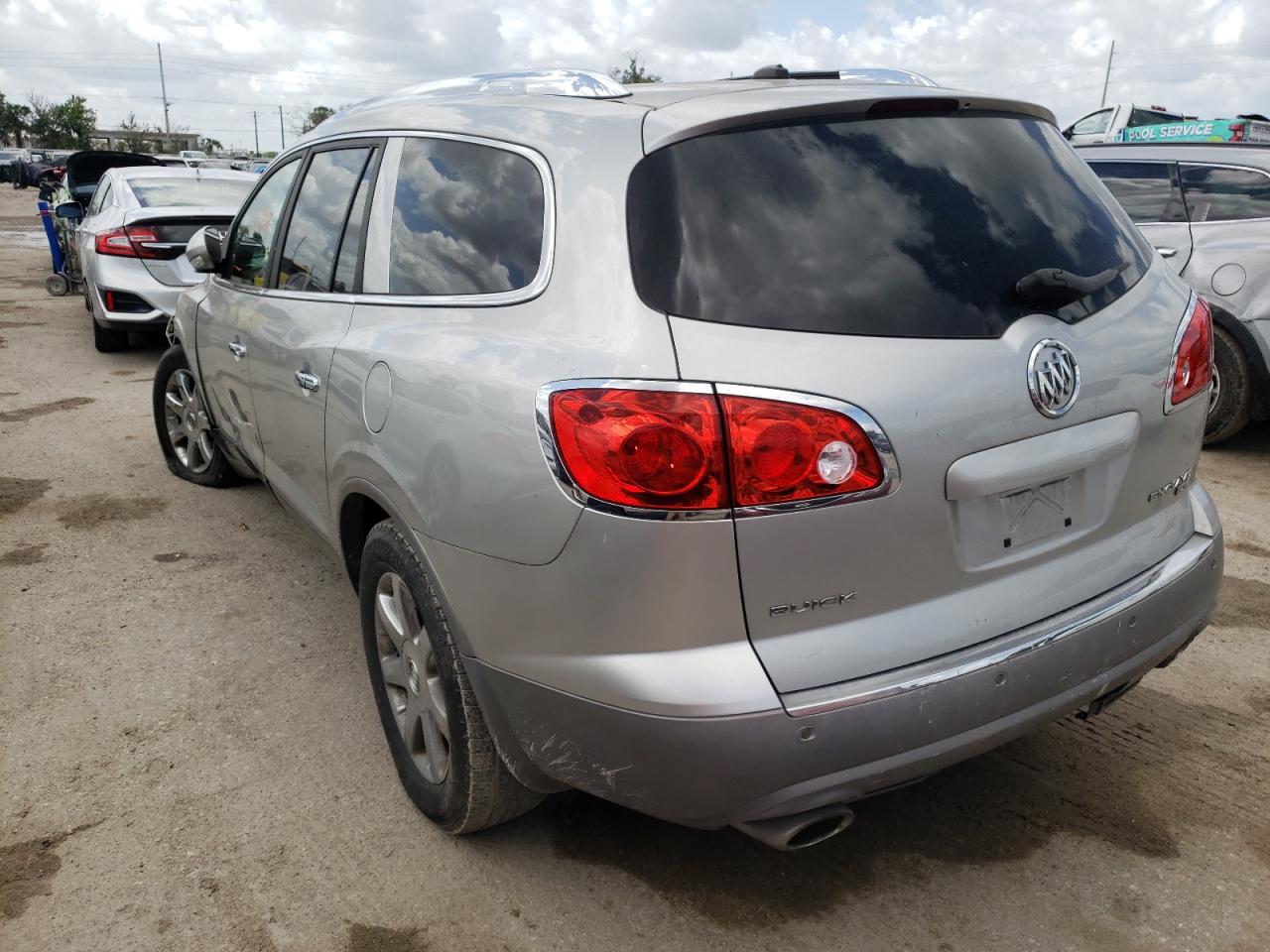 Photo 3 from auction – 2008 BUICK ENCLAVE with VIN 5GAER23728J238097