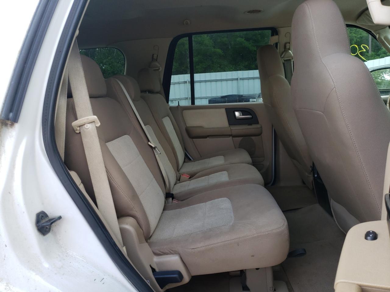 Photo 6 from auction – 2004 FORD EXPEDITION with VIN 1FMRU15W64LB01767