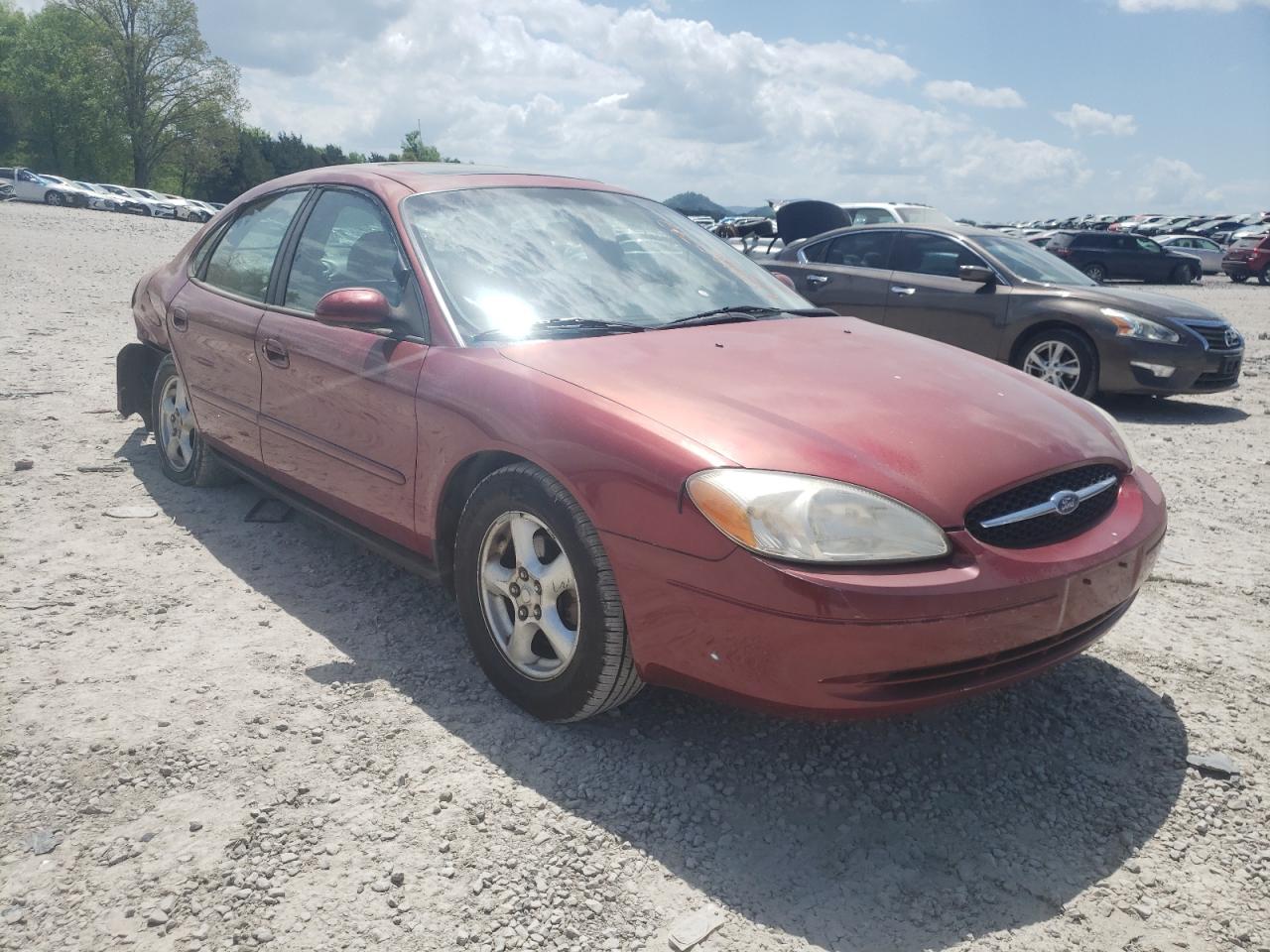 FORD TAURUS SES 2002 with VIN 1FAFP55U92G142667 - Photo from auction