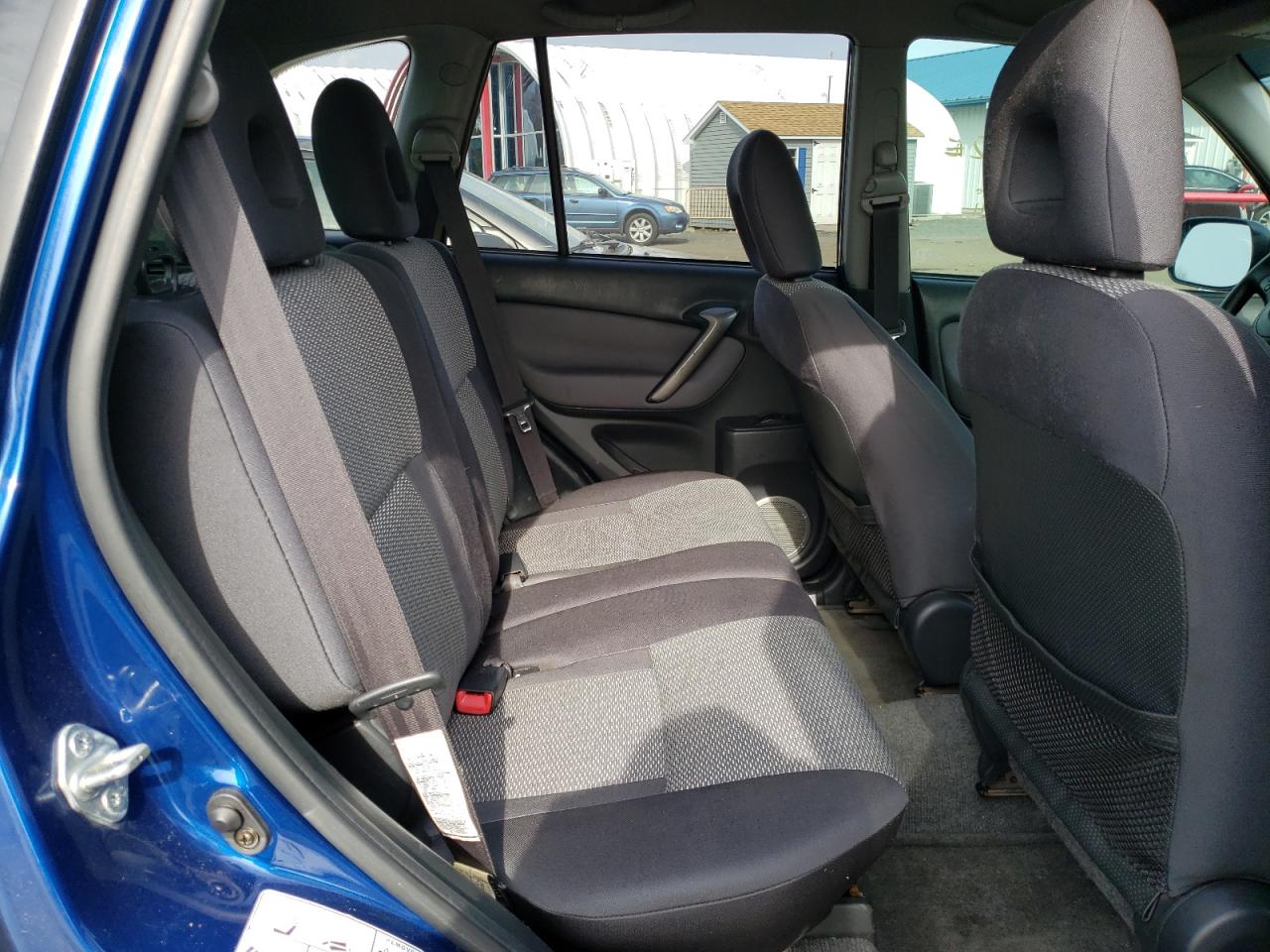 Photo 6 from auction – 2004 TOYOTA RAV4 with VIN JTEHD20V746006892