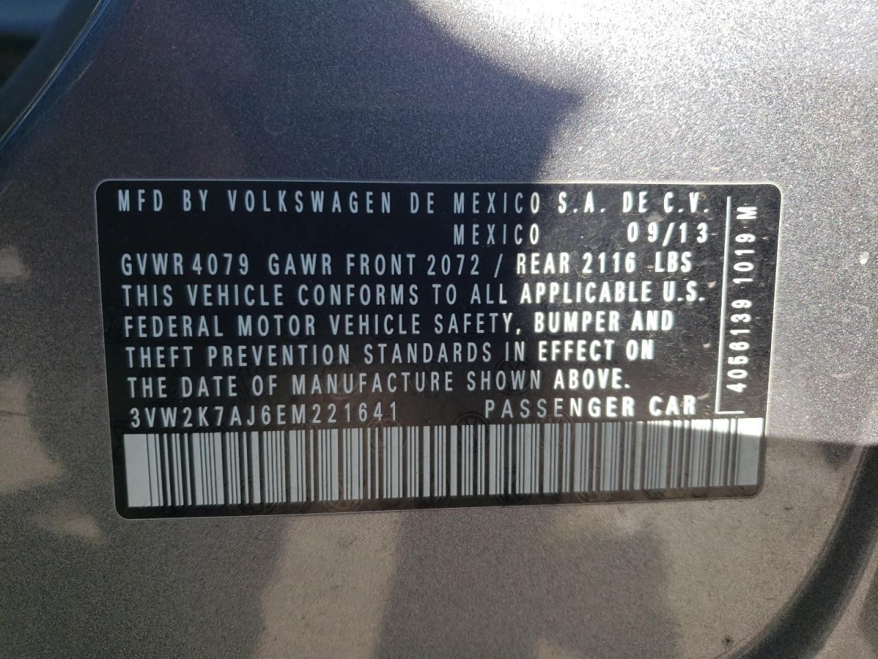 Photo 10 from auction – 2014 VOLKSWAGEN JETTA BASE with VIN 3VW2K7AJ6EM221641