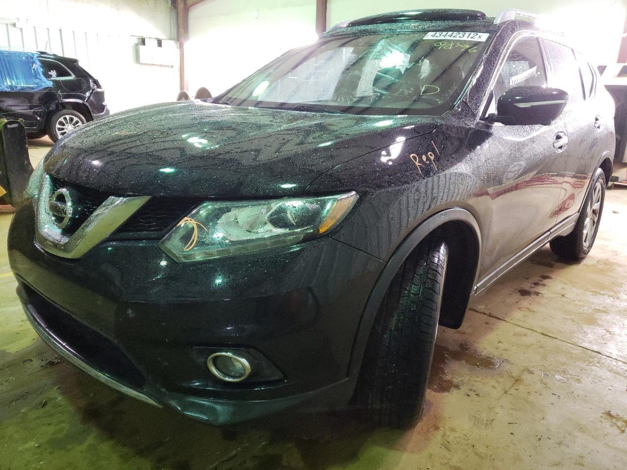Photo 2 from auction – 2015 NISSAN ROGUE S with VIN 5N1AT2MT5FC789096