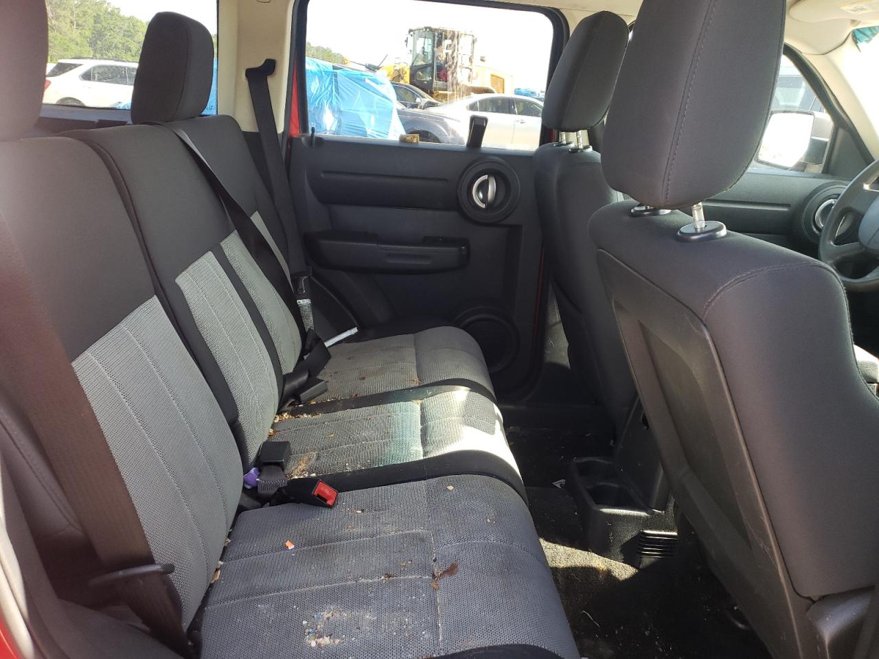 Photo 6 from auction – 2008 DODGE NITRO SXT with VIN 1D8GU28K28W202577