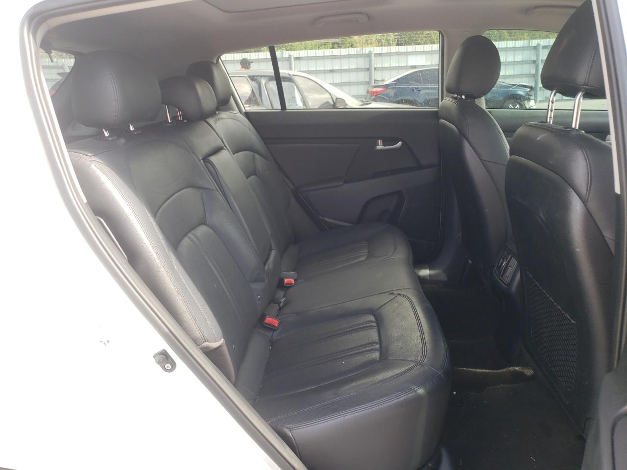 Photo 6 from auction – 2015 KIA SPORTAGE E with VIN KNDPC3AC6F7771238