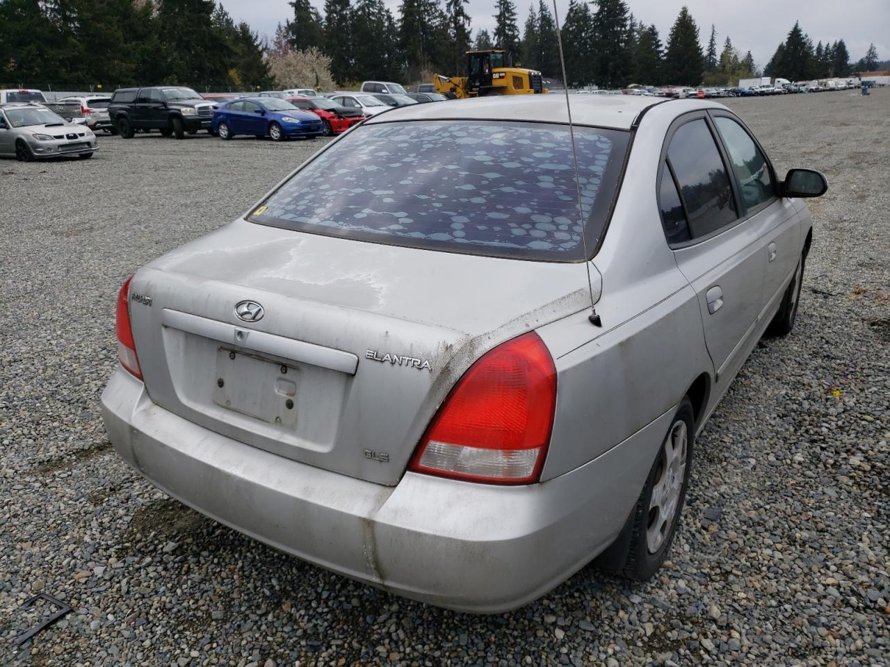Photo 4 from auction – 2002 HYUNDAI ELANTRA with VIN KMHDN45D62U428684