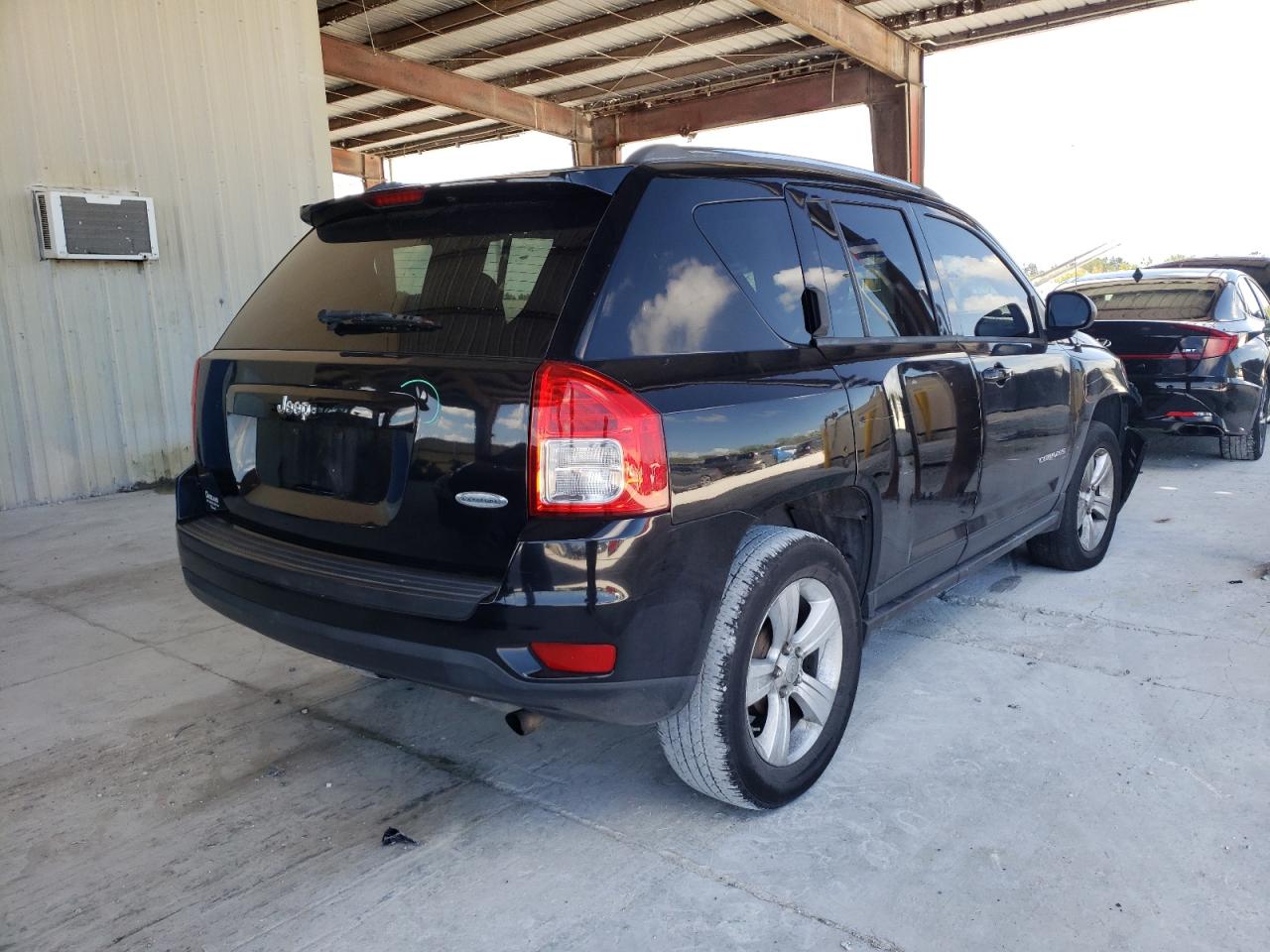 Photo 4 from auction – 2012 JEEP COMPASS LA with VIN 1C4NJCEB4CD683994