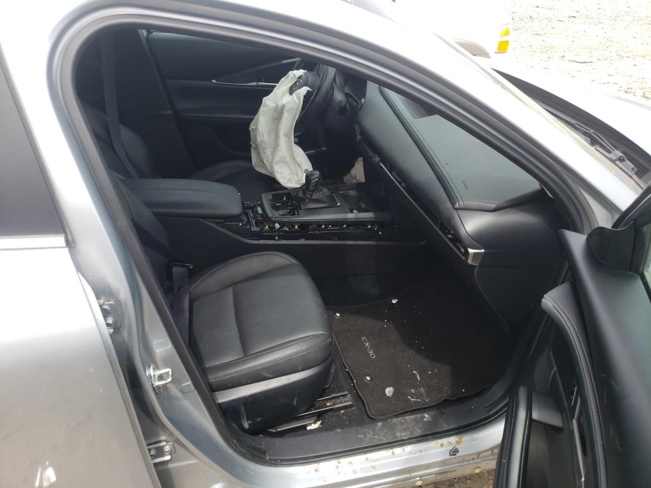 Photo 5 from auction – 2021 MAZDA CX-30 SELE with VIN 3MVDMABL1MM244373