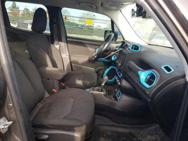 Photo 5 from auction – 2016 JEEP RENEGADE L with VIN ZACCJBBT1GPD59536