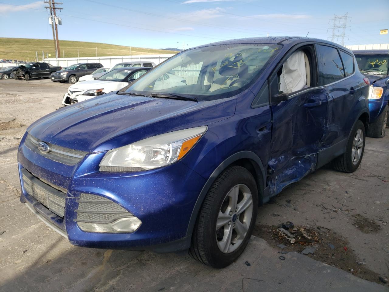 Photo 2 from auction – 2013 FORD ESCAPE SE with VIN 1FMCU9GX4DUD79927