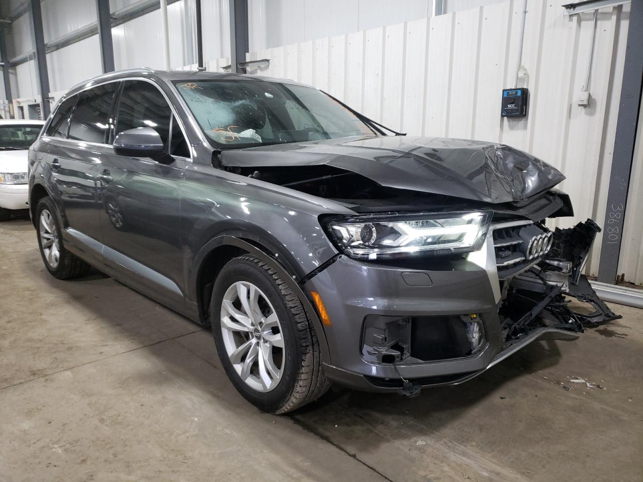 صورة رقم 1 من المزاد - 2018 AUDI Q7 PREMIUM مع VIN WA1LAAF70JD044458