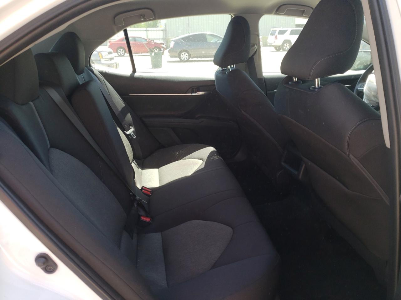 Photo 6 from auction – 2022 TOYOTA CAMRY LE with VIN 4T1C11AK5NU651927