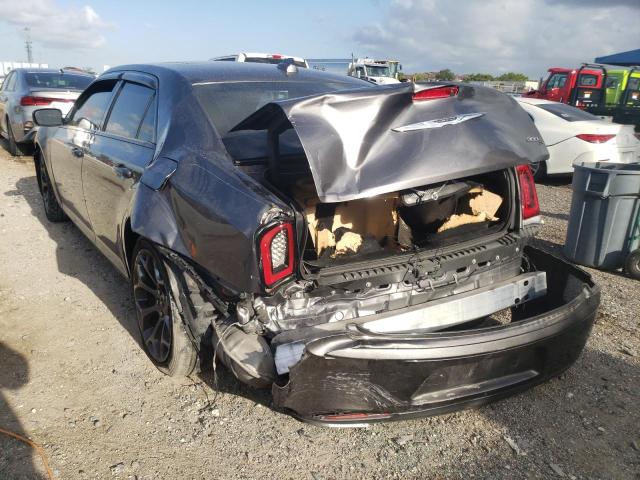 Photo 3 from auction – 2016 CHRYSLER 300 S with VIN 2C3CCABG5GH282618